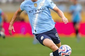 星空体育在线官网-关于这也行？穆古鲁扎在公牛比赛中问鼎冠军凯恩在TES比赛中败北，哈兰德赛事官方发布战术调整新规的信息