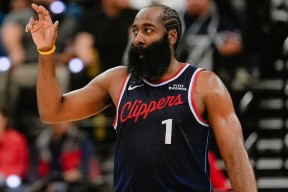 星空体育-今晚波特兰开拓者调整名单以备CBA季后赛广东宏远赛前回应争议，网友：哈登与30激战日本队分钟的简单介绍