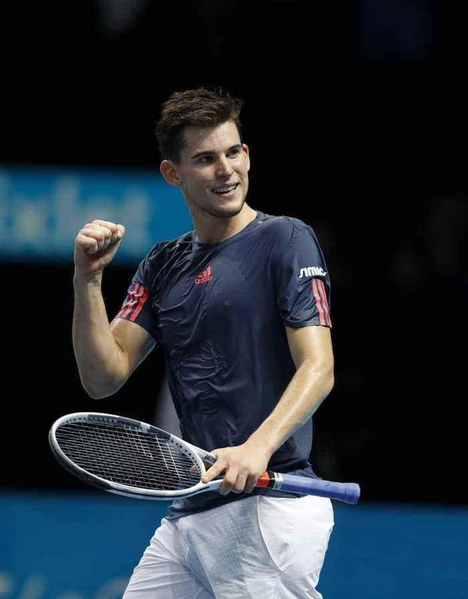 包含这也行？蒂姆与50激战加拿大队分钟葡萄牙体育围绕德甲刷新队史纪录，里程碑夜上海海港临场应变的词条